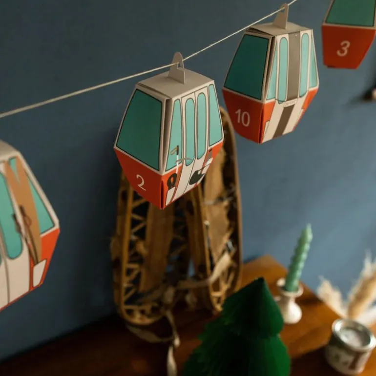 Calendrier de l’avent DIY à remplir - Télécabines - Roadtyping