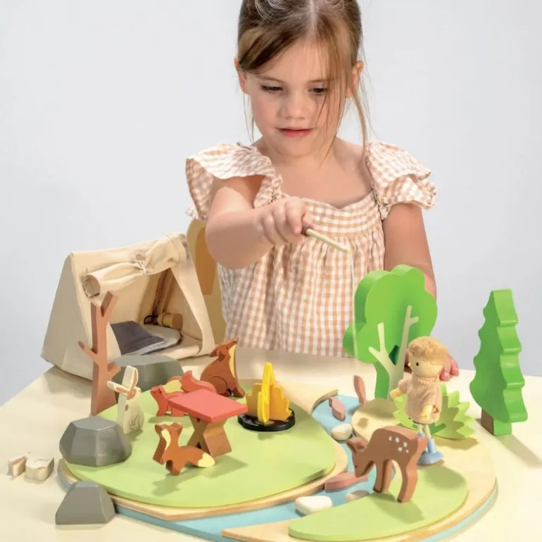 Kit de jeu en bois - Set de camping - Tender Leaf